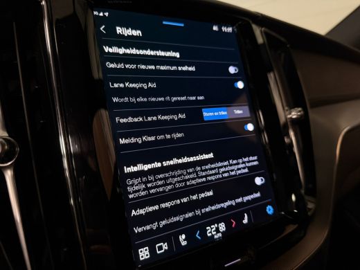Volvo  XC60 T8 AWD Recharge Ultra Black Edition | Bowers & Wilkins | Luchtvering | Trekhaak | 360&deg; Camera | 4... ActivLease financial lease