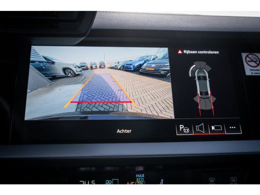 Audi A3 Limousine 30 TFSI S edition | Airco (automatisch) | Apple Carplay/Android Auto|telefoonintegratie... ActivLease financial lease