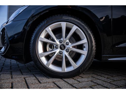 Audi A3 Limousine 30 TFSI S edition | Airco (automatisch) | Apple Carplay/Android Auto|telefoonintegratie... ActivLease financial lease