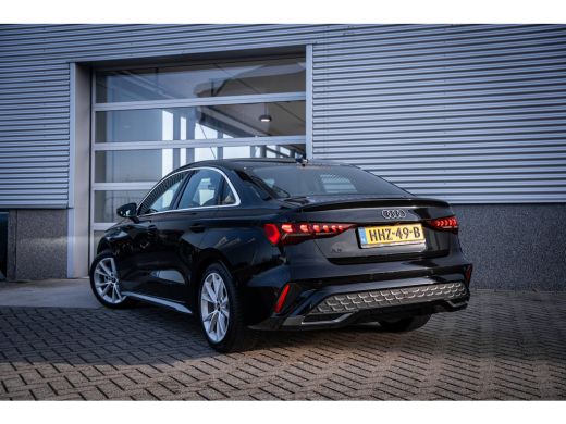 Audi A3 Limousine 30 TFSI S edition | Airco (automatisch) | Apple Carplay/Android Auto|telefoonintegratie... ActivLease financial lease