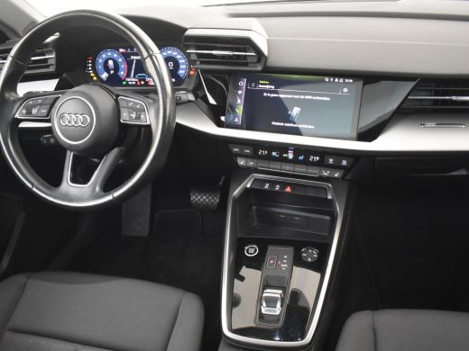 Audi A3 Sportback 35 TFSI Advanced edition 150Pk DSG/AUTO | Pano Dak | Stoelverwarming | Apple carplay An... ActivLease financial lease