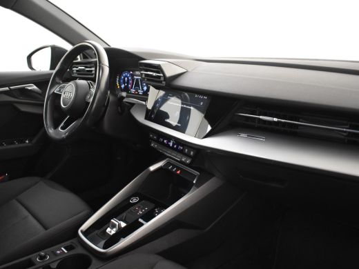 Audi A3 Sportback 35 TFSI Advanced edition 150Pk DSG/AUTO | Pano Dak | Stoelverwarming | Apple carplay An... ActivLease financial lease