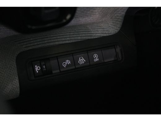 Citroën C3 1.2 Turbo 100-PK Max | Achteruitrijcamera | Adaptief demping systeem | Afwijkende dakkleur ActivLease financial lease