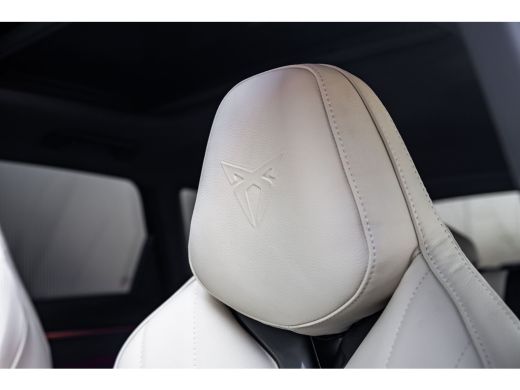 CUPRA Terramar 1.5 TSI e-Hybrid 272pk VZ Performance | Leder | Panoramadak | Trekhaak | 360 Camera | Sennheiser ... ActivLease financial lease