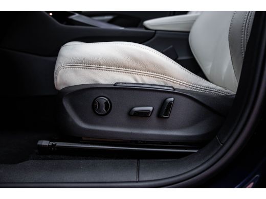 CUPRA Terramar 1.5 TSI e-Hybrid 272pk VZ Performance | Leder | Panoramadak | Trekhaak | 360 Camera | Sennheiser ... ActivLease financial lease