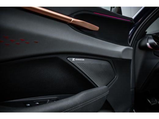 CUPRA Terramar 1.5 TSI e-Hybrid 272pk VZ Performance | Leder | Panoramadak | Trekhaak | 360 Camera | Sennheiser ... ActivLease financial lease