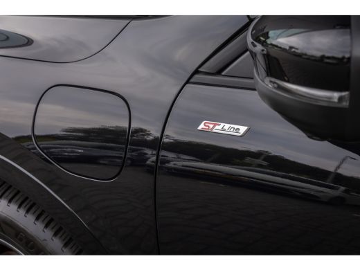 Ford Kuga 2.5 PHEV ST-Line X | Adaptieve cruise | Matrix LED | B&O Audio | AGR Stoelen incl. memory | Head-... ActivLease financial lease