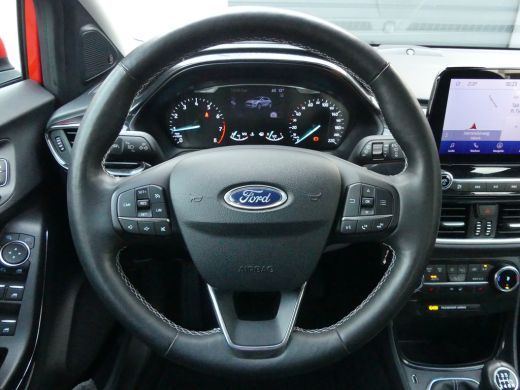 Ford Puma 1.0 EcoBoost Hybrid 125PK Titanium | TREKHAAK | STOEL+STUUR+VOORRUITVERWARMING | B&O AUDIO | CLIM... ActivLease financial lease