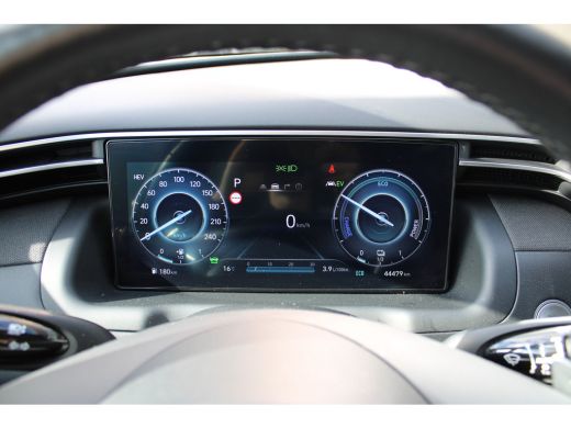 Hyundai Tucson 1.6 T-GDI PHEV Comfort Smart 4WD | DAB ontvanger | Achteruitrijcamera | | Achterbank in delen nee... ActivLease financial lease