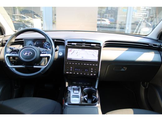 Hyundai Tucson 1.6 T-GDI PHEV Comfort Smart 4WD PHEV 265pk 4WD | Achteruitrijcamera | Actieve rijbaanassistentie... ActivLease financial lease