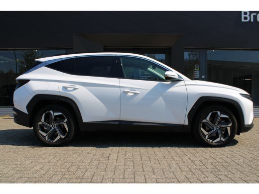 Hyundai Tucson 1.6 T-GDI PHEV Comfort Smart 4WD PHEV 265pk 4WD | Achteruitrijcamera | Actieve rijbaanassistentie... ActivLease financial lease