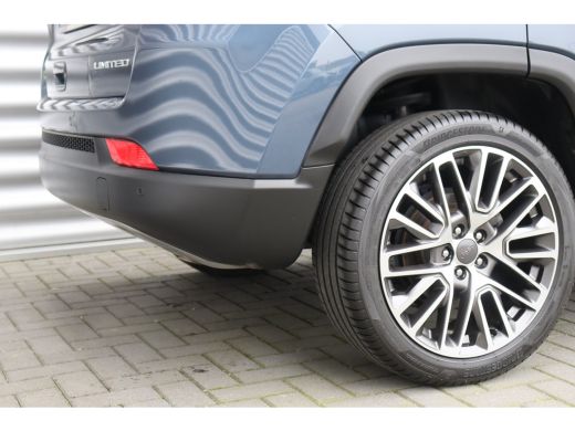 Jeep Compass 1.5T e-HYBRID 130PK LIMITED AUTOMAAT / NAVI / LEDER / CLIMA / FULL-LED / CAMERA / 19" LMV / KEYLE... ActivLease financial lease