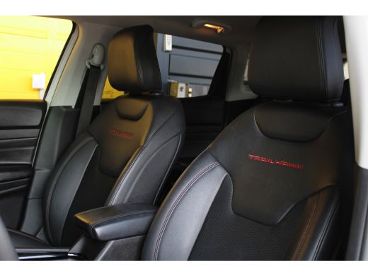 Jeep Compass 4xe 240 Plug-in Hybrid Trailhawk | SOH 93% | Trail rated | Navigatie | Cruise control adaptief | ... ActivLease financial lease