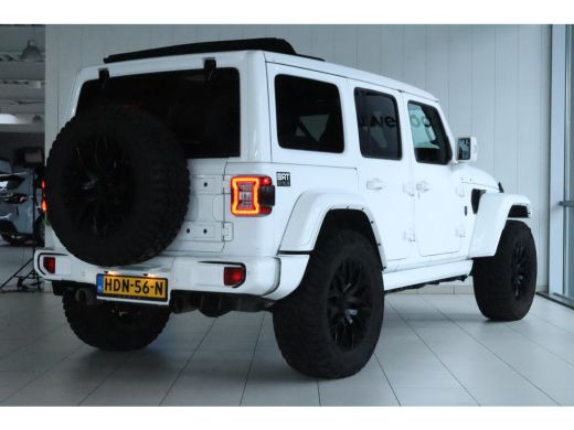 Jeep Wrangler Unlimited 4xe 380 Sahara BRUTE ''OP AFSPRAAK'' | NL-Auto | BRASS | Skyone | Adaptieve Demping | A... ActivLease financial lease