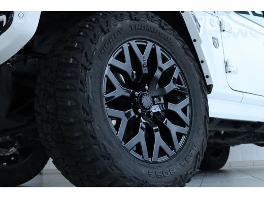 Jeep Wrangler Unlimited 4xe 380 Sahara BRUTE ''OP AFSPRAAK'' | NL-Auto | BRASS | Skyone | Adaptieve Demping | A... ActivLease financial lease