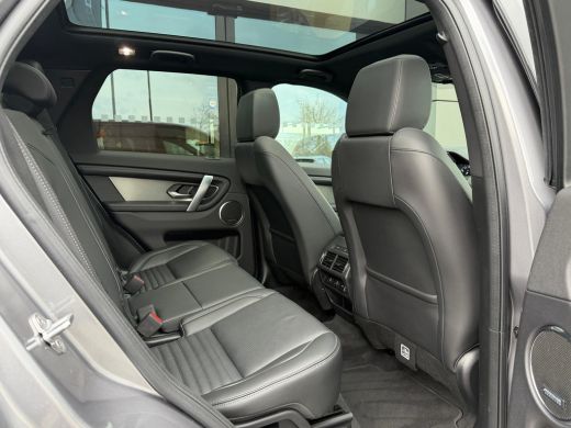 Land Rover Discovery Sport P270e Dynamic Edition | Panoramadak | 20 Inch | 360gr Camera | Cold Climate | Meridian ActivLease financial lease