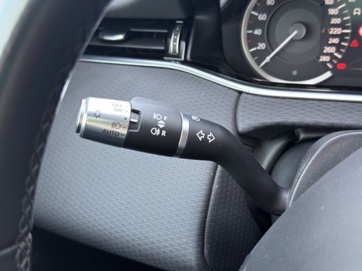 Land Rover Range Rover Evoque 1.5 P300e AWD SE 309 PK Panoramadak | Volleder | 360 Camera | Elektrische stoel | | 18" Velgen | ... ActivLease financial lease