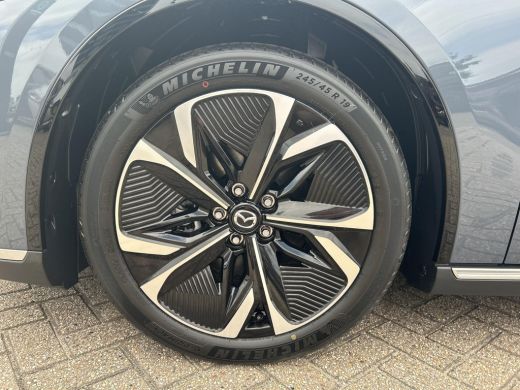 Mazda 6 Takumi Business Edition 68.8 kWh Gratis trekhaak actie! | Rondomzicht camera | stoel en stuur ver... ActivLease financial lease