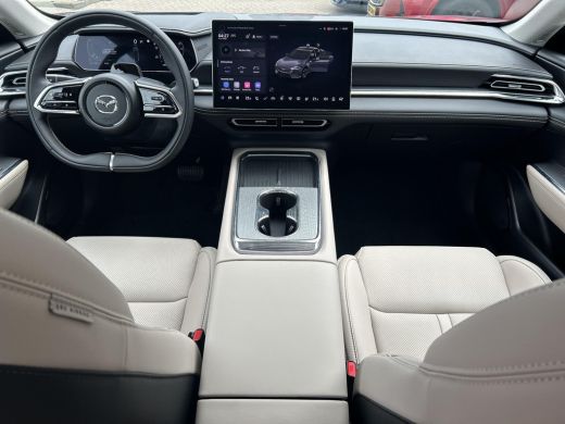 Mazda 6 Takumi Business Edition 68.8 kWh Gratis trekhaak actie! | Rondomzicht camera | stoel en stuur ver... ActivLease financial lease