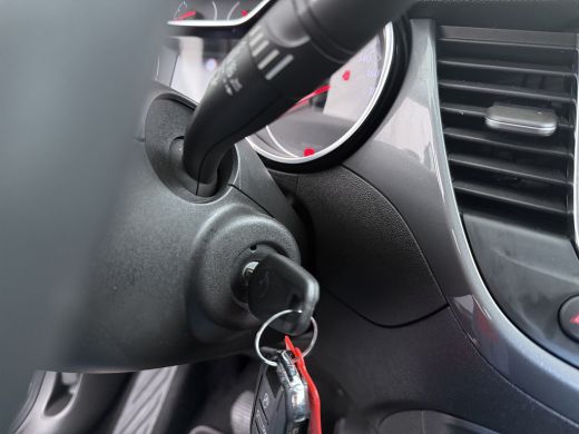 Opel Crossland 1.2 Turbo Elegance 130pk Automaat | Apple Carplay/Android Auto|telefoonintegratie premium | Cruis... ActivLease financial lease