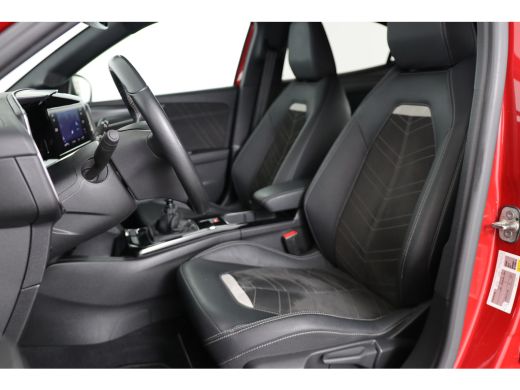 Opel Mokka 1.2 Turbo Ultimate | Navigatie | Adaptieve Cruise | Camera | Climate control | Stoel/stuurverwarm... ActivLease financial lease