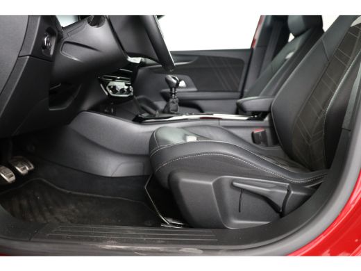 Opel Mokka 1.2 Turbo Ultimate | Navigatie | Adaptieve Cruise | Camera | Climate control | Stoel/stuurverwarm... ActivLease financial lease