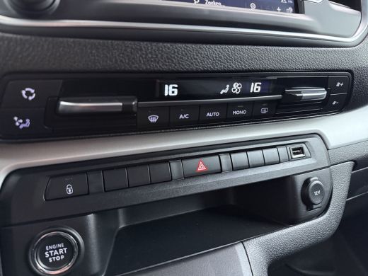Opel Vivaro 2.0 Diesel 180pk Automaat L3 DC | Bumpers in carrosseriekleur | Cruise control | LED dagrijverlic... ActivLease financial lease