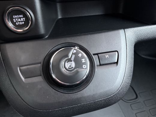Opel Vivaro 2.0 Diesel 180pk Automaat L3 DC | Bumpers in carrosseriekleur | Cruise control | LED dagrijverlic... ActivLease financial lease
