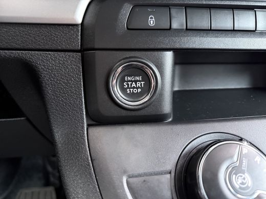 Opel Vivaro 2.0 Diesel 180pk Automaat L3 DC | Bumpers in carrosseriekleur | Cruise control | LED dagrijverlic... ActivLease financial lease
