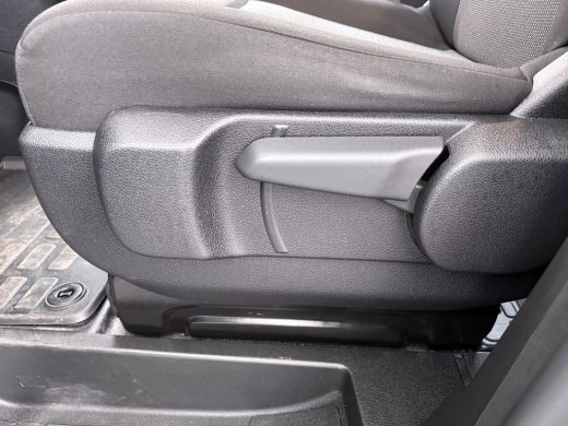 Opel Vivaro 2.0 Diesel 180pk Automaat L3 DC | Bumpers in carrosseriekleur | Cruise control | LED dagrijverlic... ActivLease financial lease