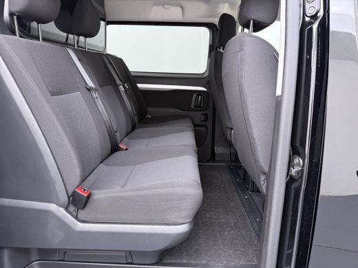 Opel Vivaro 2.0 Diesel 180pk Automaat L3 DC | Bumpers in carrosseriekleur | Cruise control | LED dagrijverlic... ActivLease financial lease