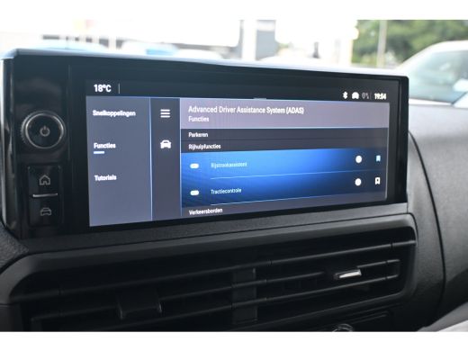 Opel Vivaro-e Standaard - Electric L2 | Navigatie | Parkeersensoren | Betimmering | Cruise Control | Airco | !! ActivLease financial lease