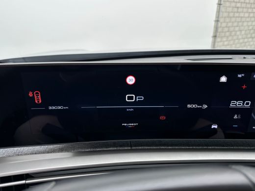 Peugeot 3008 1.2 Hybrid 136 Allure | Adapt. Cruise | Navigatie | Camera | Climate Control | Achterbank in dele... ActivLease financial lease