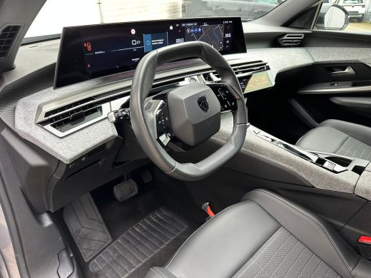 Peugeot 3008 1.2 Hybrid 136 Allure | Adapt. Cruise | Navigatie | Camera | Climate Control | Achterbank in dele... ActivLease financial lease