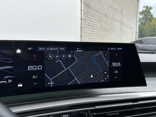 Peugeot 3008 1.2 Hybrid 136 Allure | Adapt. Cruise | Navigatie | Camera | Climate Control | Achterbank in dele... ActivLease financial lease