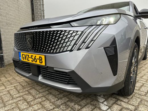 Peugeot 3008 1.2 Hybrid 136 Allure | Adapt. Cruise | Navigatie | Camera | Climate Control | Achterbank in dele... ActivLease financial lease
