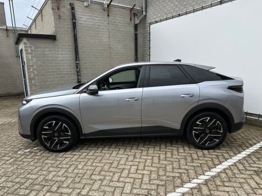Peugeot 3008 1.2 Hybrid 136 Allure | Adapt. Cruise | Navigatie | Camera | Climate Control | Achterbank in dele... ActivLease financial lease