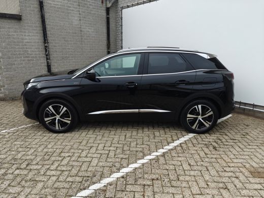 Peugeot 3008 1.6 HYbrid4 300 GT | Navigatie | Panoramadak | Camera | Adapt. Cruise | Achterbank in delen neerk... ActivLease financial lease