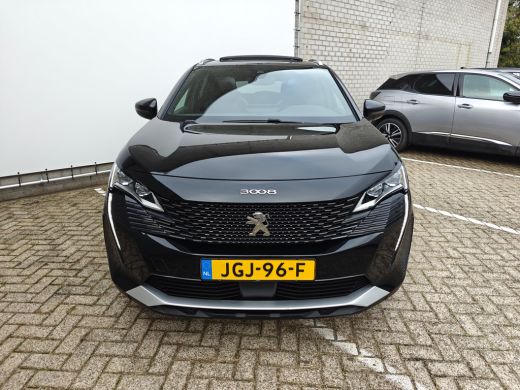 Peugeot 3008 1.6 HYbrid4 300 GT | Navigatie | Panoramadak | Camera | Adapt. Cruise | Achterbank in delen neerk... ActivLease financial lease