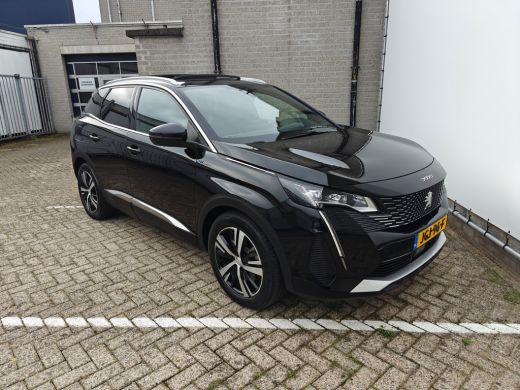 Peugeot 3008 1.6 HYbrid4 300 GT | Navigatie | Panoramadak | Camera | Adapt. Cruise | Achterbank in delen neerk... ActivLease financial lease