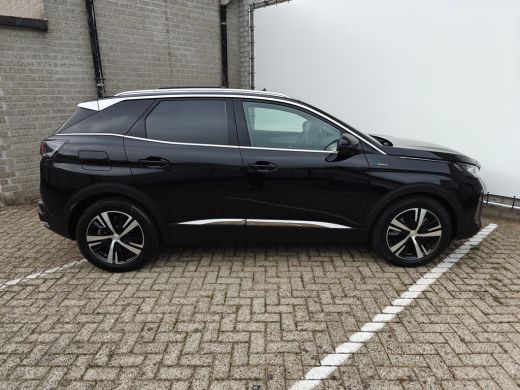 Peugeot 3008 1.6 HYbrid4 300 GT | Navigatie | Panoramadak | Camera | Adapt. Cruise | Achterbank in delen neerk... ActivLease financial lease