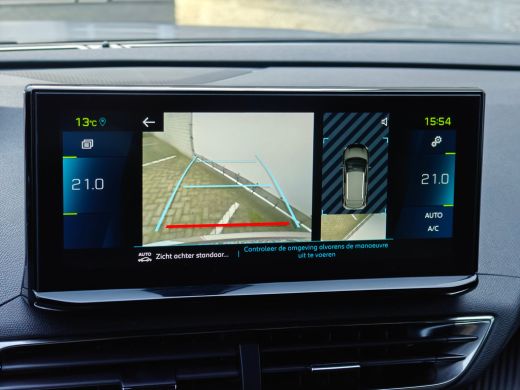Peugeot 3008 1.6 plug-in Hybrid 195 Allure | Navigatie | Adapt. Cruise | Climate Control | Camera | 19'' L.M. ... ActivLease financial lease