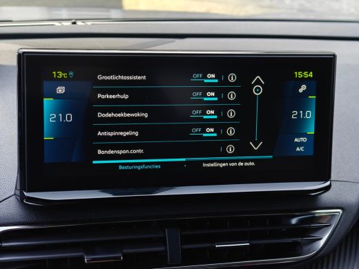Peugeot 3008 1.6 plug-in Hybrid 195 Allure | Navigatie | Adapt. Cruise | Climate Control | Camera | 19'' L.M. ... ActivLease financial lease