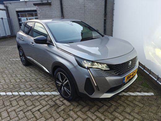 Peugeot 3008 1.6 plug-in Hybrid 195 Allure | Navigatie | Adapt. Cruise | Climate Control | Camera | 19'' L.M. ... ActivLease financial lease