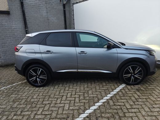 Peugeot 3008 1.6 plug-in Hybrid 195 Allure | Navigatie | Adapt. Cruise | Climate Control | Camera | 19'' L.M. ... ActivLease financial lease