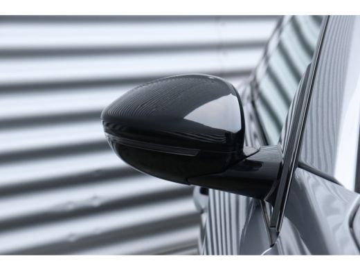 Peugeot 508 SW 1.6 HYBRID 225PK GT PACK AUTOMAAT / NAVI / LEDER / CLIMA / PDC / 18" LMV / CAMERA / KEYLESS / ... ActivLease financial lease