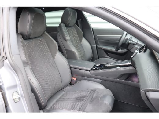 Peugeot 508 SW 1.6 HYBRID 225PK GT PACK AUTOMAAT / NAVI / LEDER / CLIMA / PDC / 18" LMV / CAMERA / KEYLESS / ... ActivLease financial lease