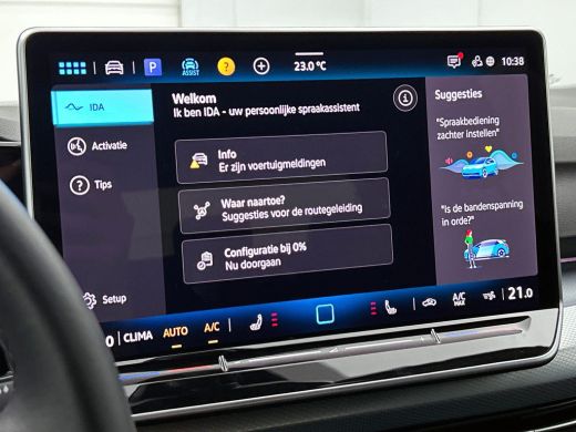 Volkswagen Golf 1.5 eTSI Black Line CAMERA | IQ Light + Grill | VIRTUAL ActivLease financial lease