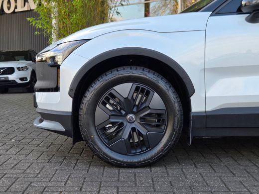 Volvo  EX30 Cross Country Twin Motor Performance Ultra 69 kWh | Full Option! | Pilot Assist | Panoramadak | 3... ActivLease financial lease