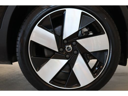 Volvo  XC40 T4 211PK Plus Dark | HK Audio | Memory | Getint Glas | Cruise Control | Stoel&Stuur Verw. ActivLease financial lease
